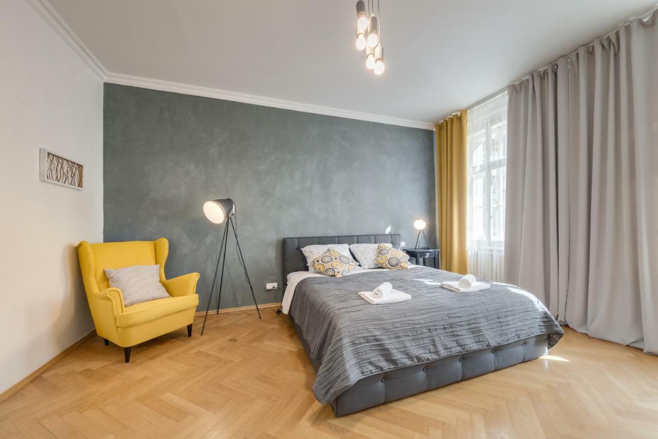 Nejedleho Apartmeet ปราก ภายนอก รูปภาพ