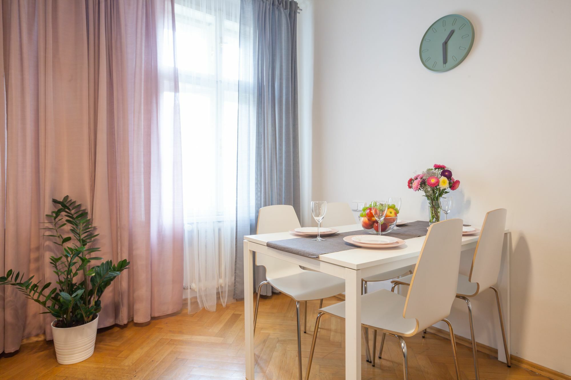 Nejedleho Apartmeet ปราก ภายนอก รูปภาพ